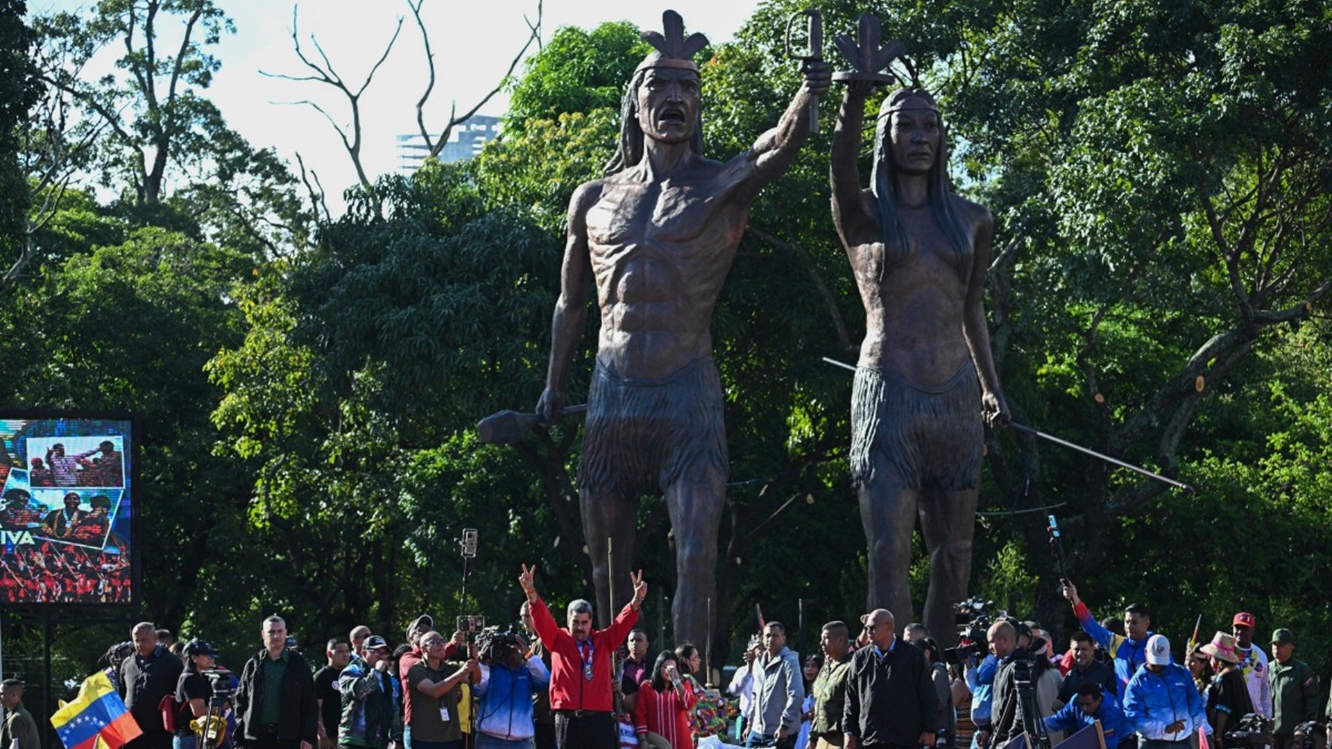 Estatuas inauguradas por Maduro - AFP