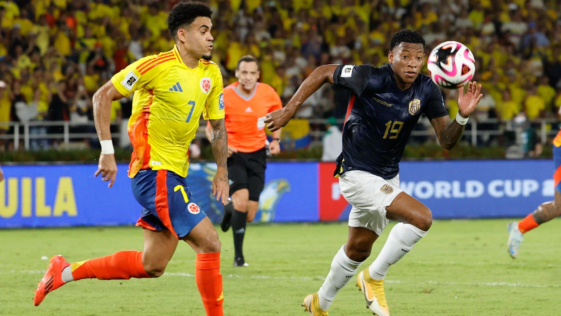 Colombia ante Ecuador en Eliminatorias al Mundial 2026 - Foto: EFE