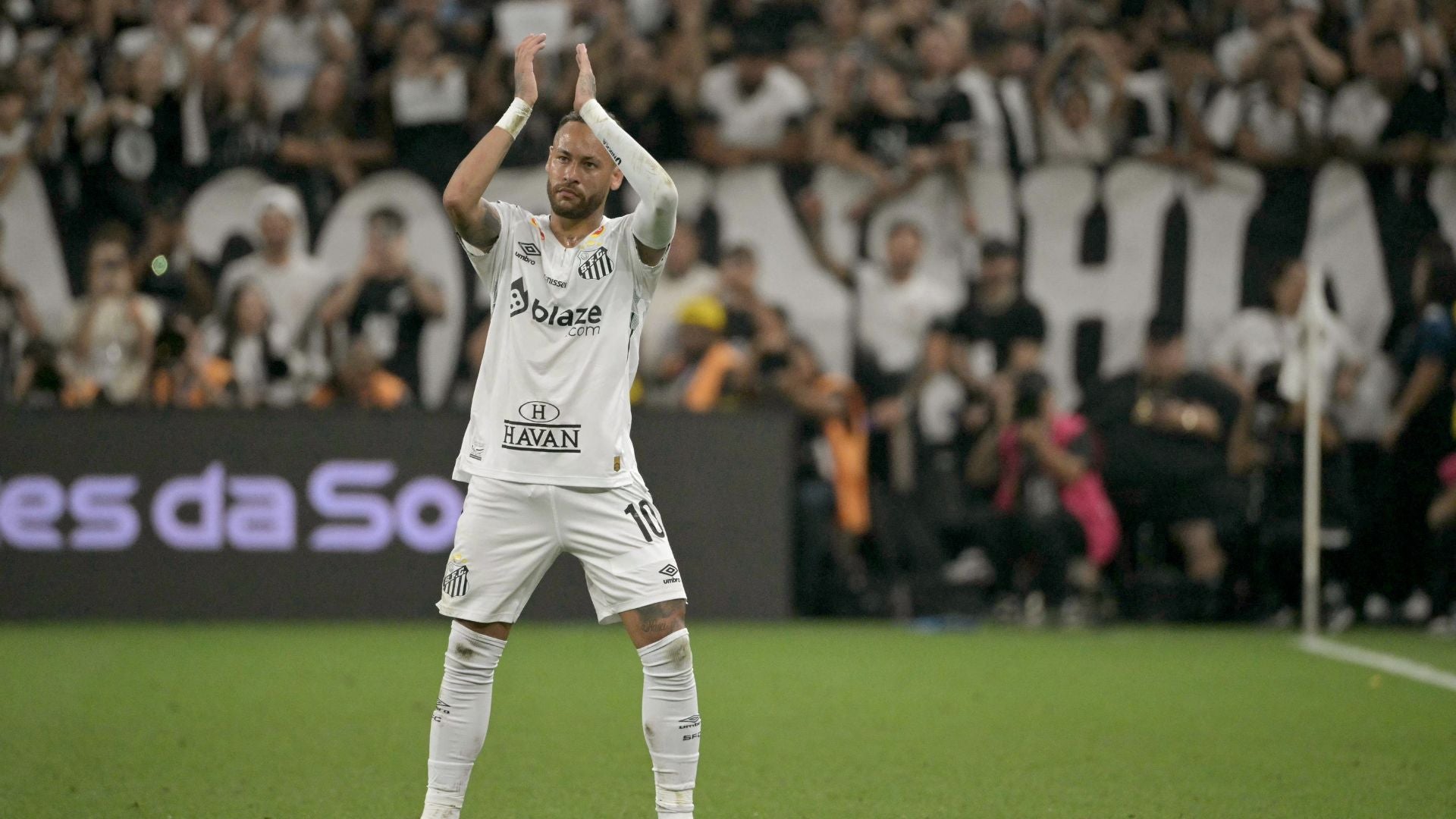 Neymar dejaría el Brasileirao para volver a Europa - Foto: AFP