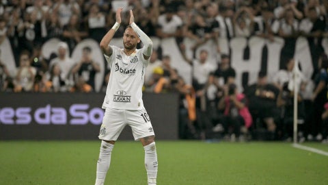 Neymar dejaría el Brasileirao para volver a Europa - Foto: AFP