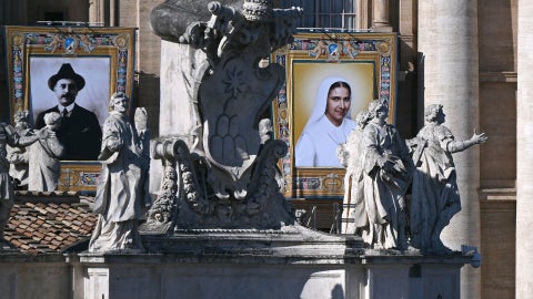José Gregorio Hernández y la madre Carmen Rendiles son oficialmente santos de la Iglesia Católica - Foto AFP