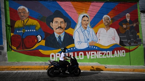 Santos venezolanos: José Gregorio Hernández y la madre Carmen Rendiles | Foto: AFP