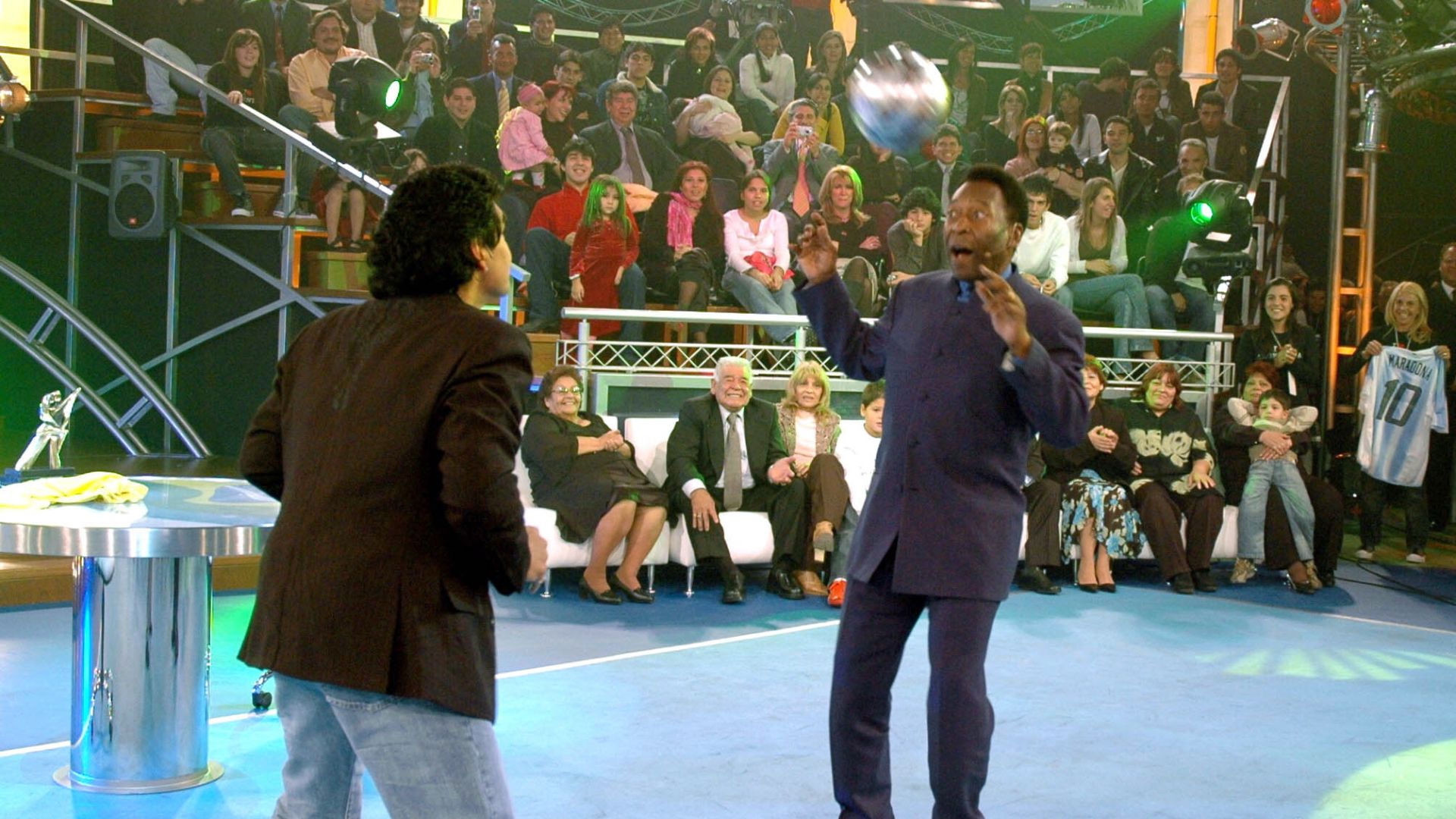 Diego Maradona y Pelé en 2005 - Foto EFE