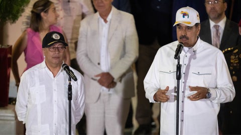 Gustavo Petro y Nicolás Maduro (EFE)