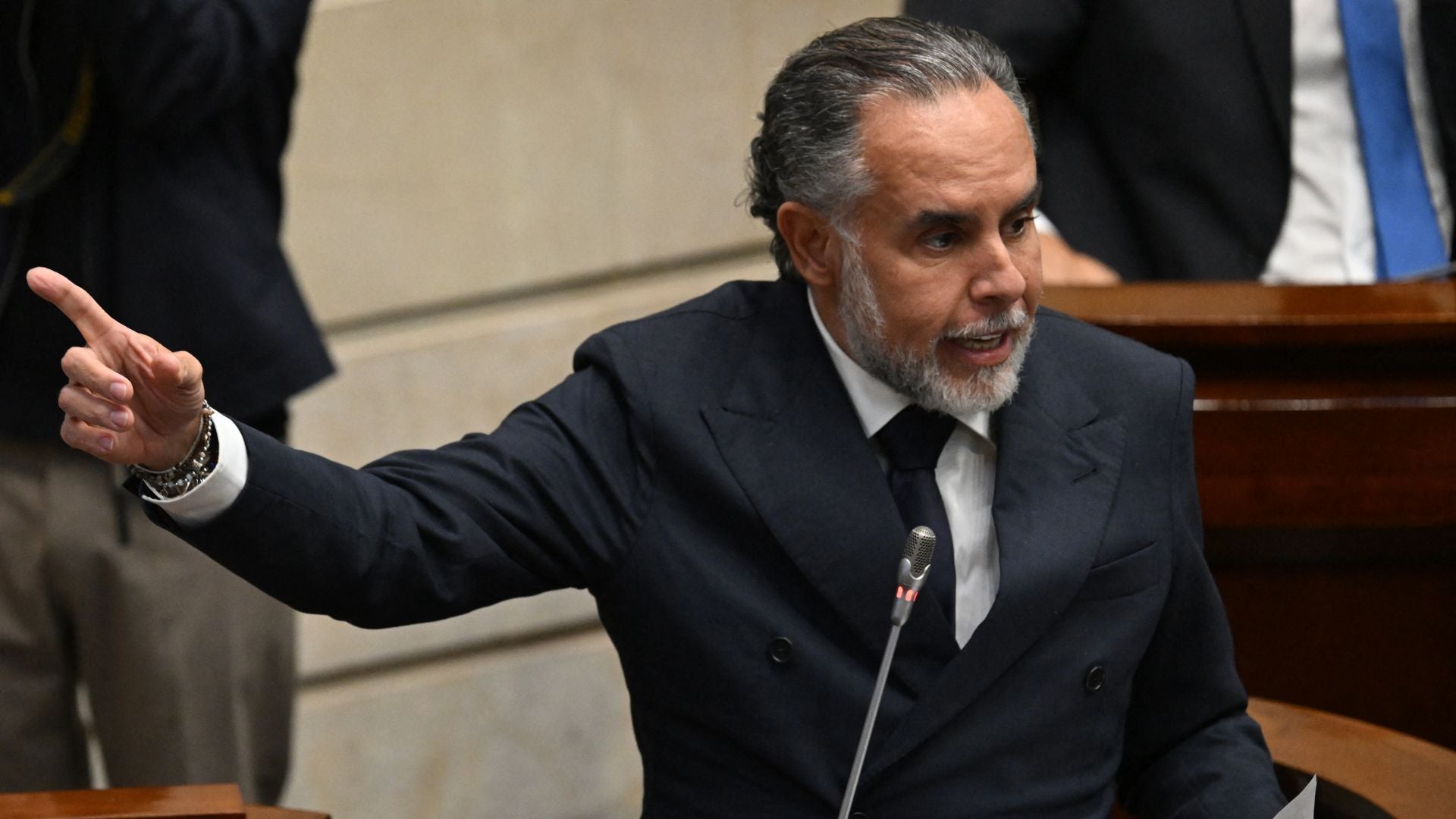 Armando Benedetti se pronunció tras el allanamiento a su vivienda - Foto: AFP