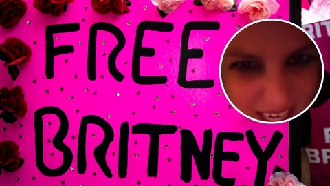 Cartel de apoyo / Britney Spears, cantante y compositora estadounidense - Foto: EFE / X