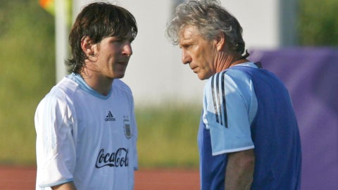 Pékerman y Messi en 2006, (EFE)