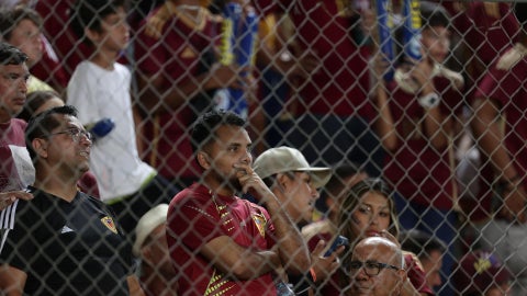 Venezolanos en el estadio / FOTO: EFE