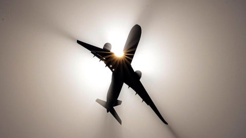 Alerta para las aeronaves a cualquier altitud en la región de información de vuelo de Maiquetía en Venezuela - Foto EFE