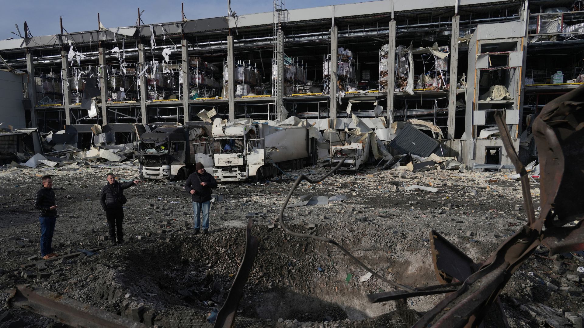 Ucrania y Rusia intercambian ataques mientras negociadores agilizan acuerdo para poner fin al conflicto - Foto AFP