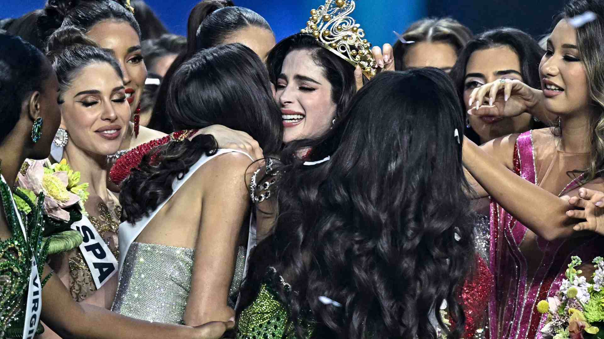 Fátima Bosch, representante de México, celebra que ganó el concurso de Miss Universo 2025 - AFP