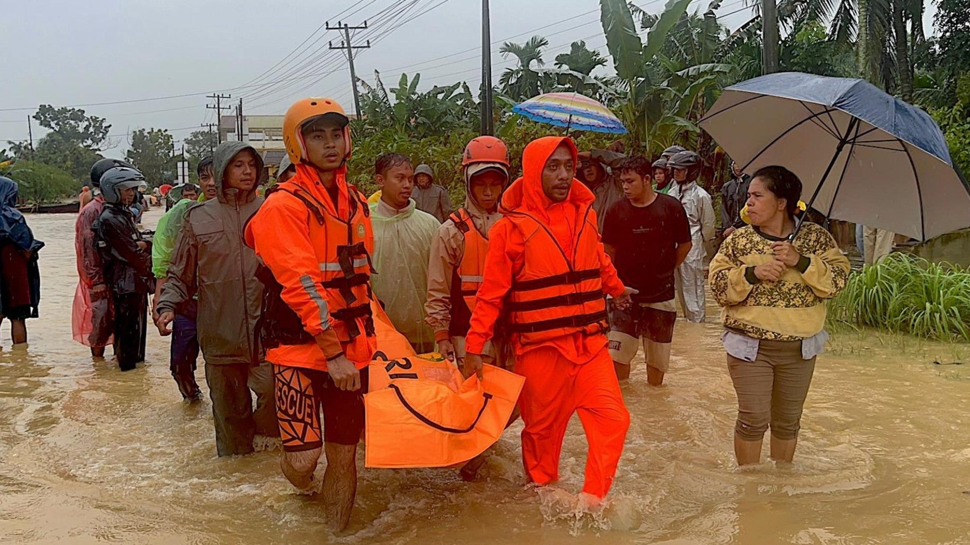 Inundaciones en Indonesia / FOTO: EFE