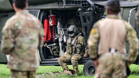 Militares panameños y estadounidenses asisten a un simulacro liderado por el Ejército de EE. UU. - Foto AFP