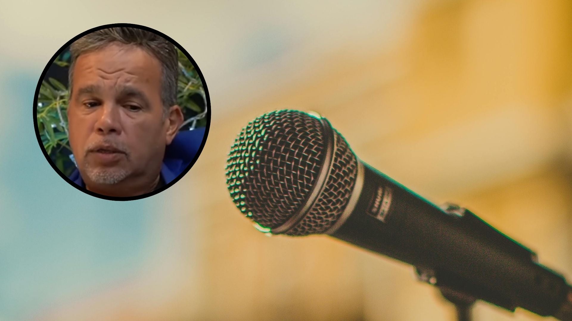 Cantante venezolano Miguel Moly / Micrófono - Fotos: EFE / Pexels