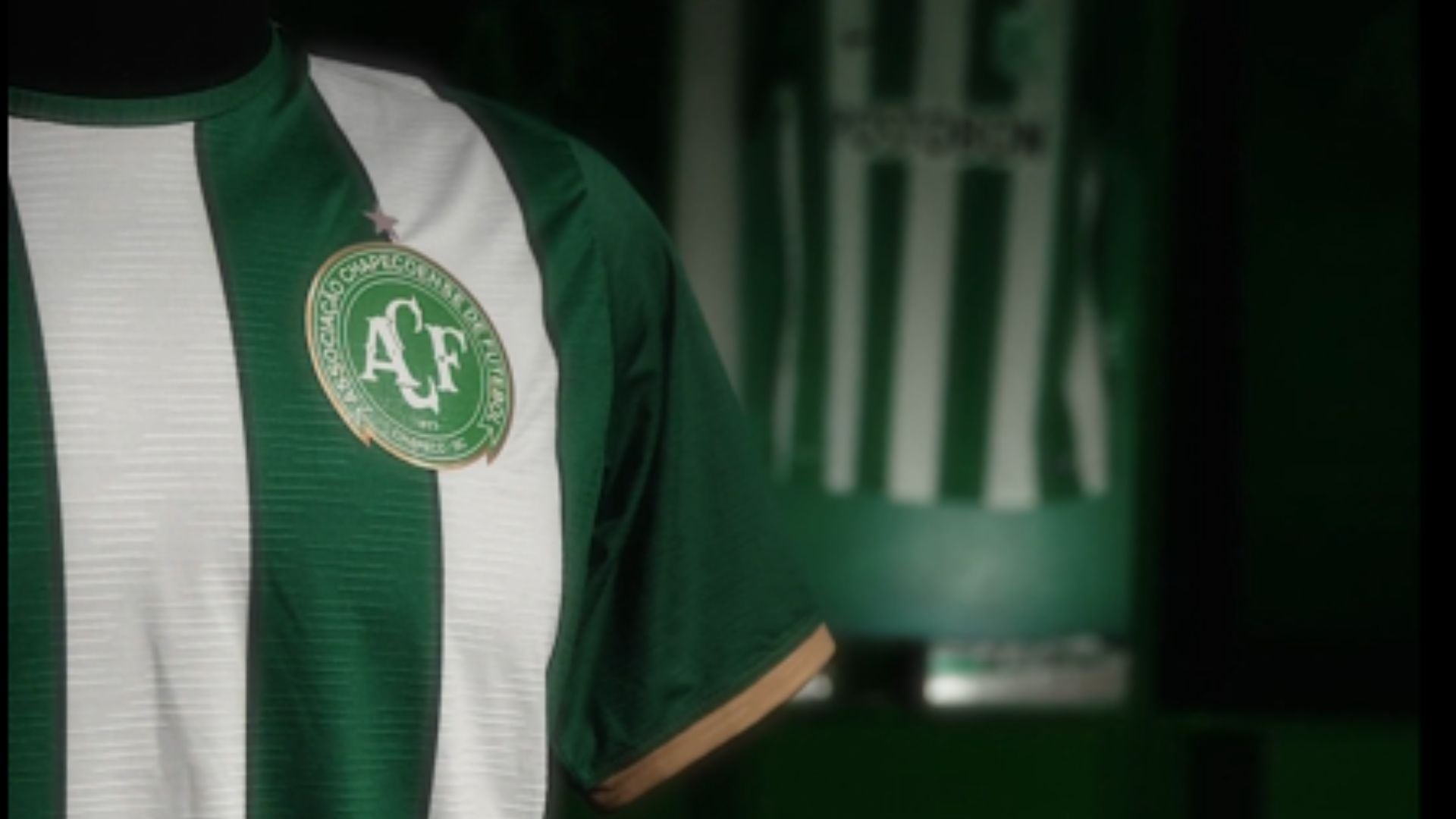 Camiseta de Chapecoense en Homenaje a Atlético Nacional - Foto captura: X @ChapecoenseReal