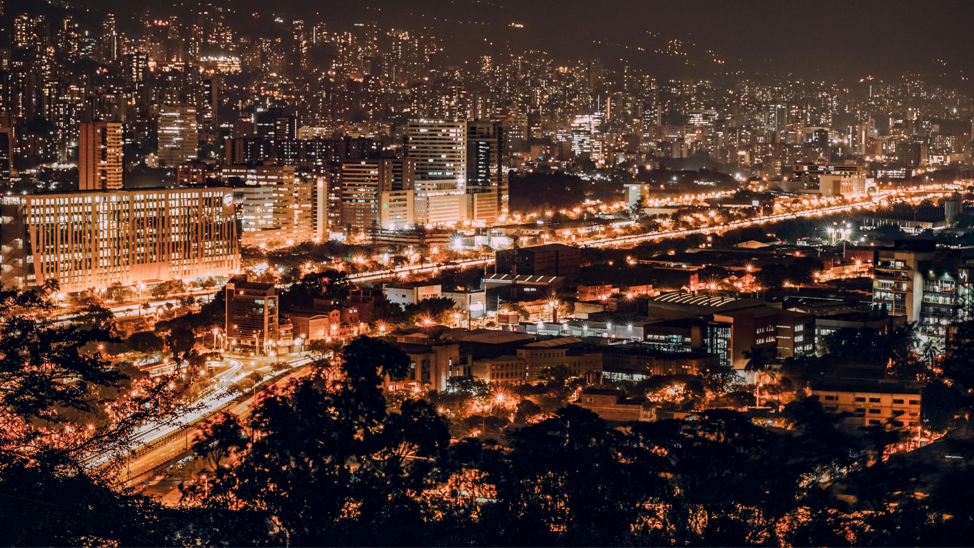Ciudad sudamericana - Foto Canva de referencia