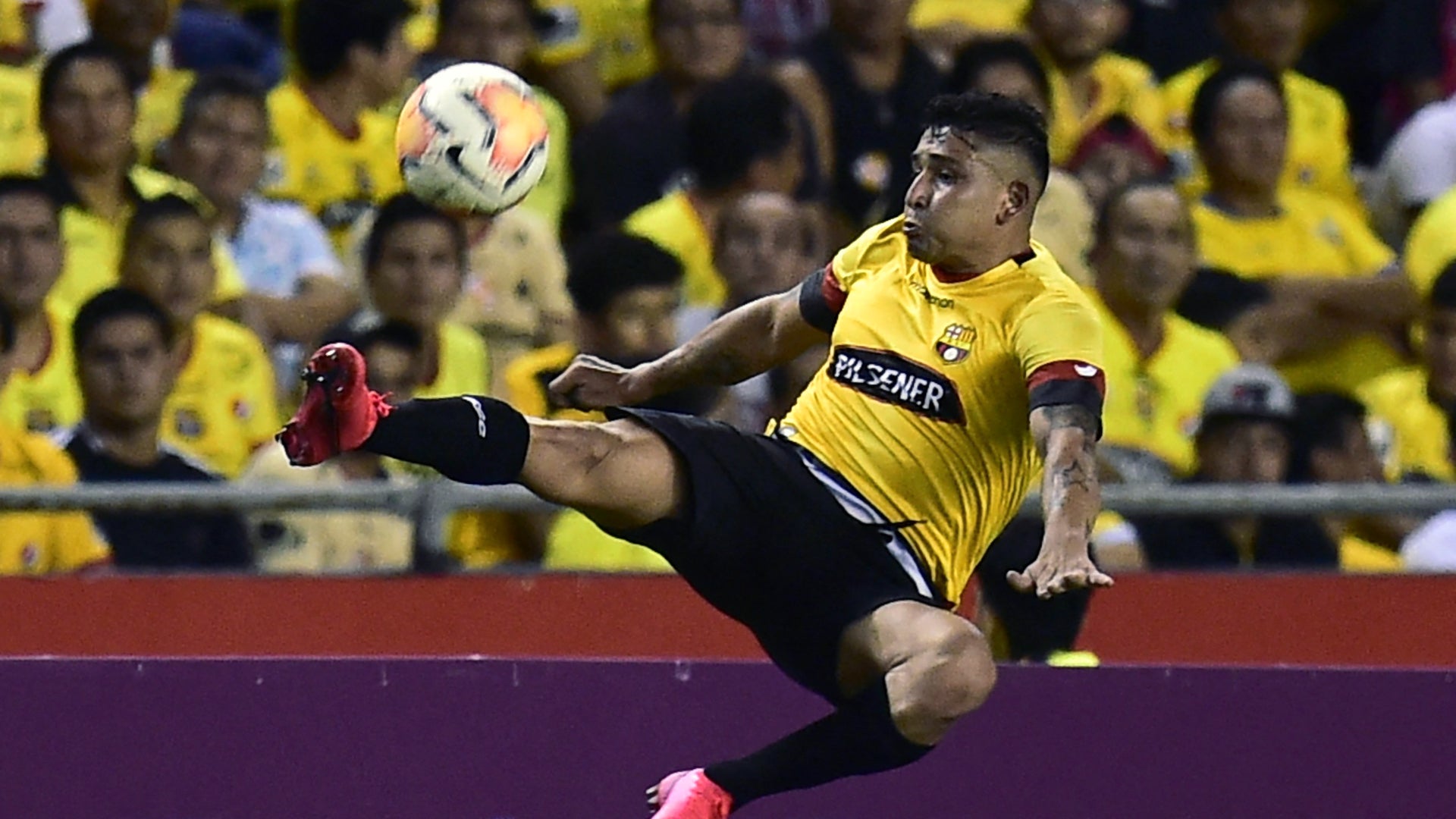 Mario Pineida | Foto: AFP