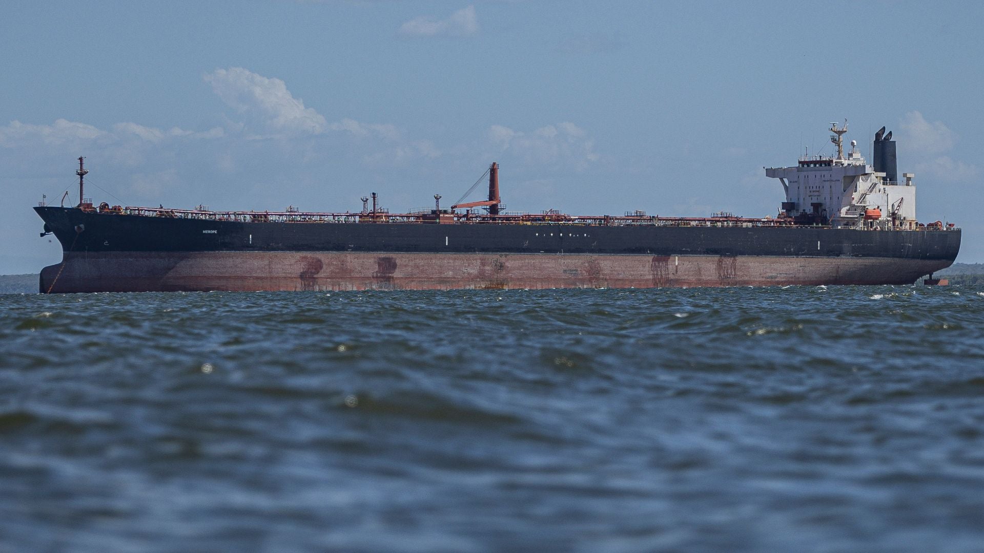 Petrolero en el Lago de Maracaibo (Venezuela) - Foto EFE de referencia