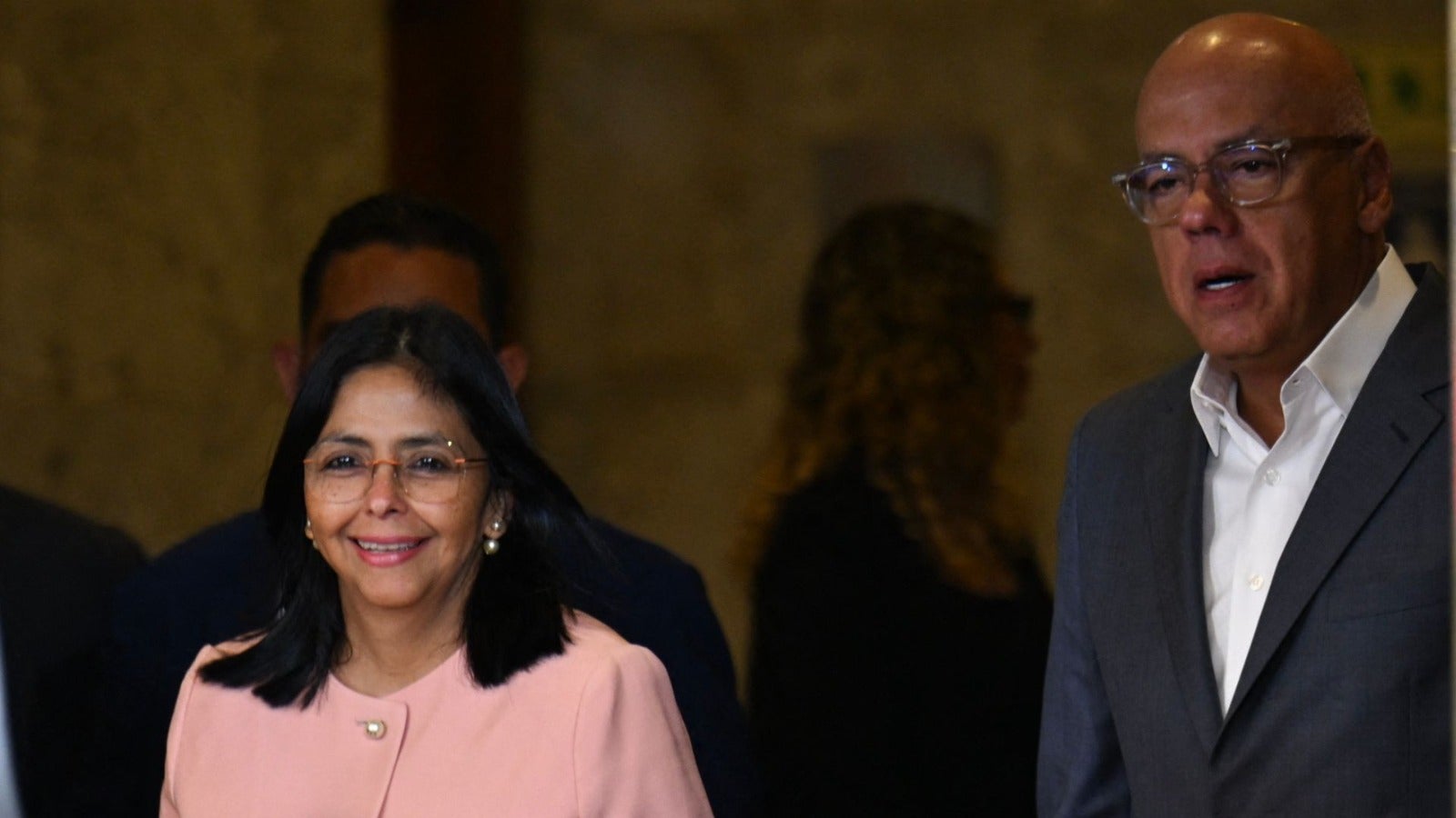 Delcy Rodriguez y Jorge Rodrígez - Foto: AFP