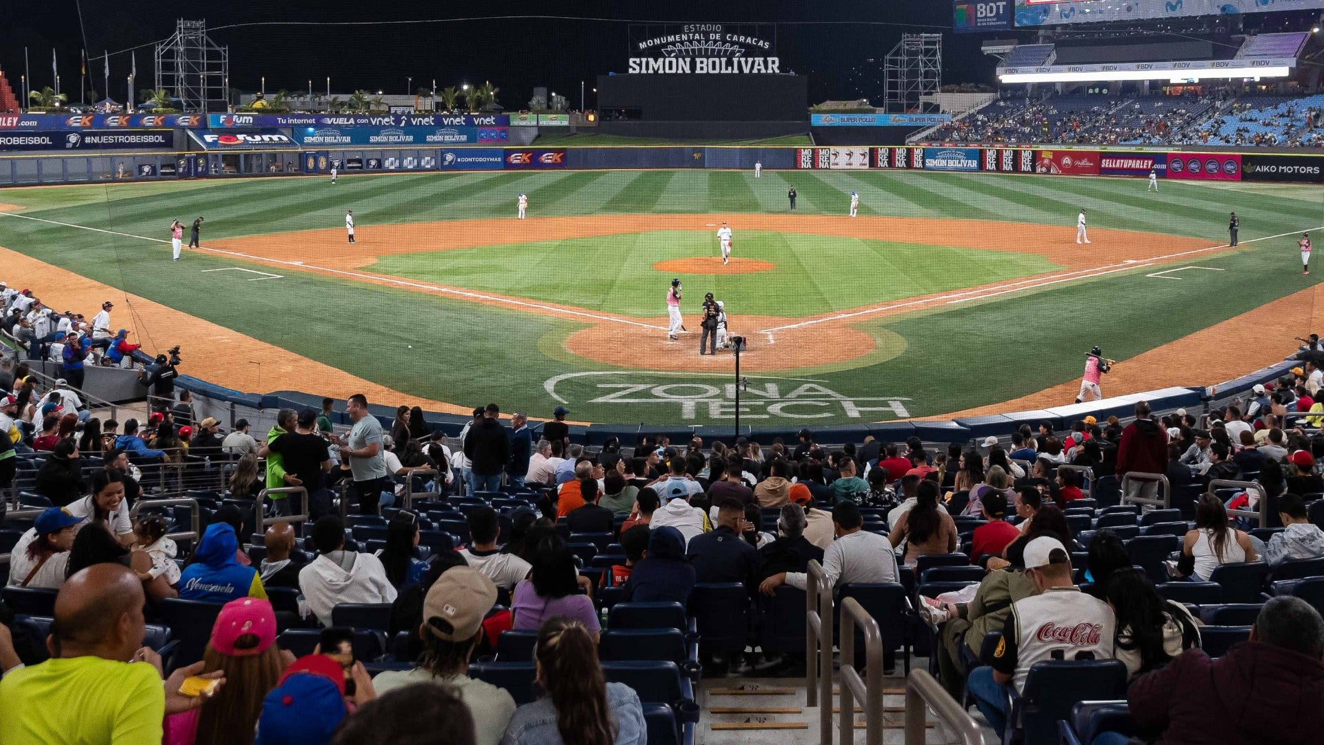 Estadio Monumental Simón Bolívar de Caracas - Foto: EFE