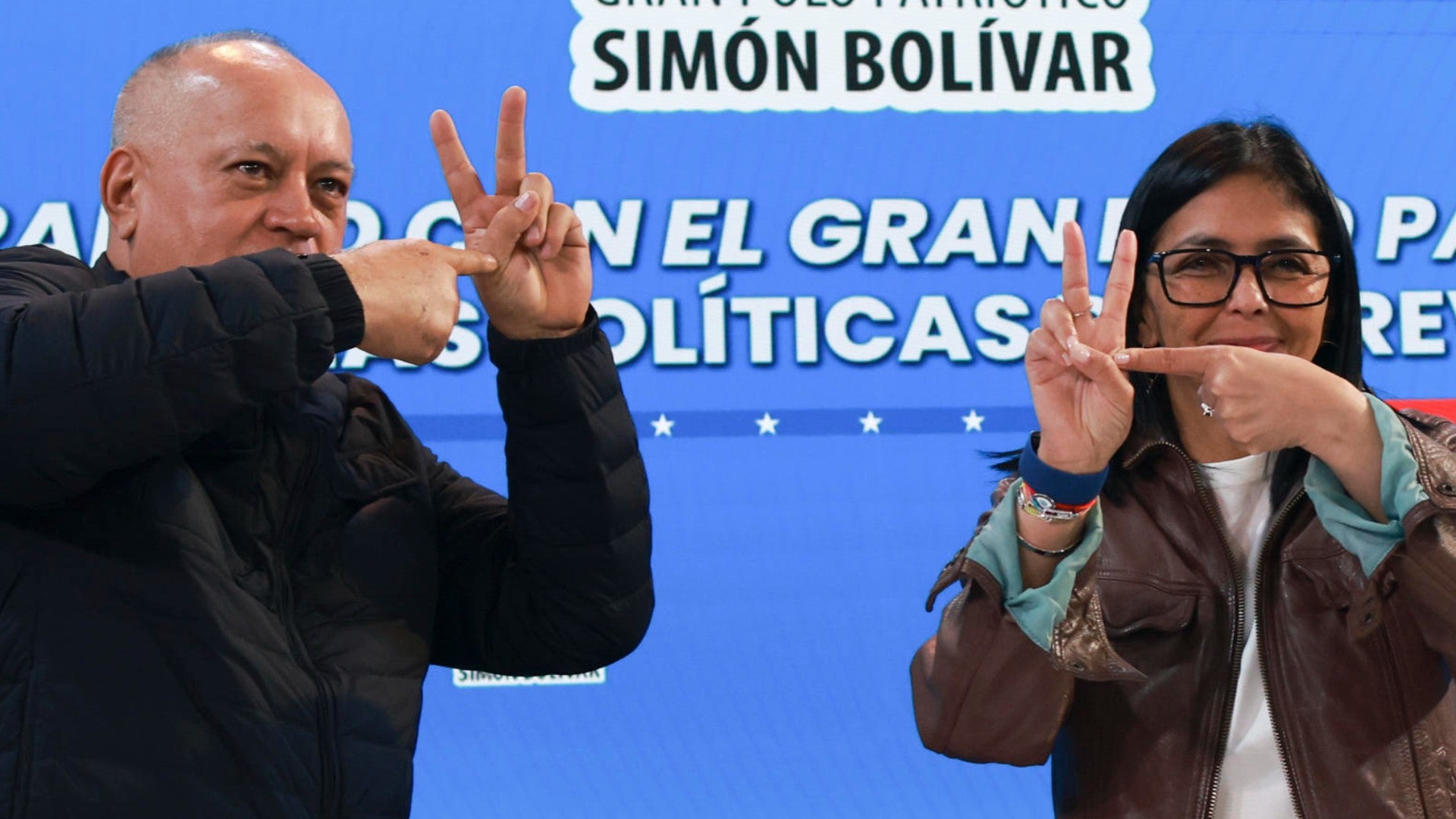 Diosdado Cabello y Delcy Rodríguez / FOTO: EFE