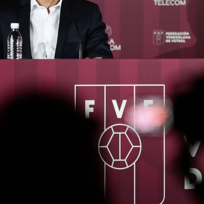 Tras caer dos puestos en el ranking FIFA, la Vinotinto anuncia al DT ...