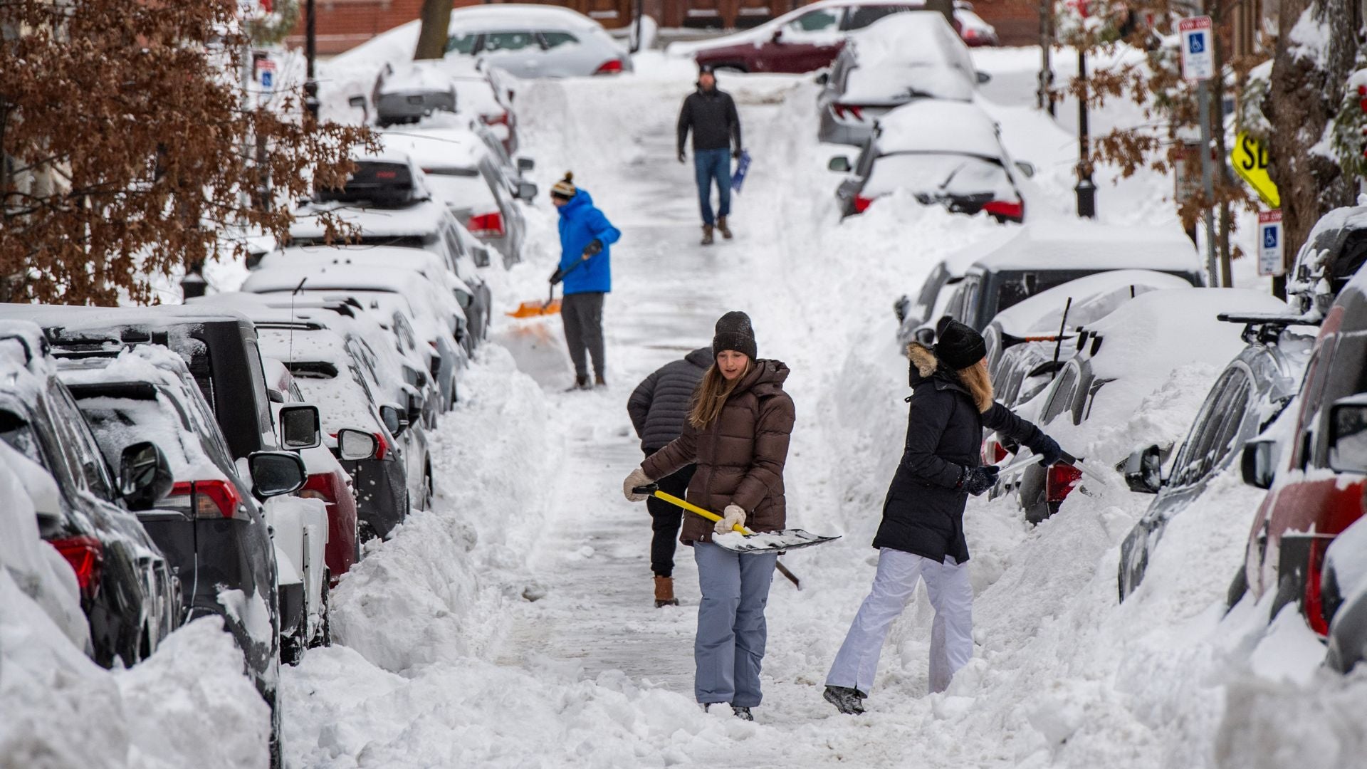 Tormenta en Estados Unidos deja al menos 30 muertos, vuelos cancelados y cortes de electricidad - AFP