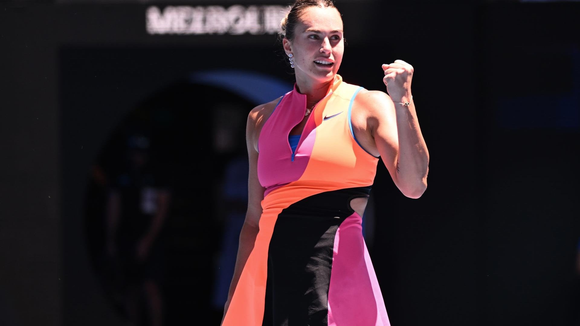 La tenista bielorrusa Aryna Sabalenka tras avanzar a semifinales del Abierto de Australia 2026. (EFE)