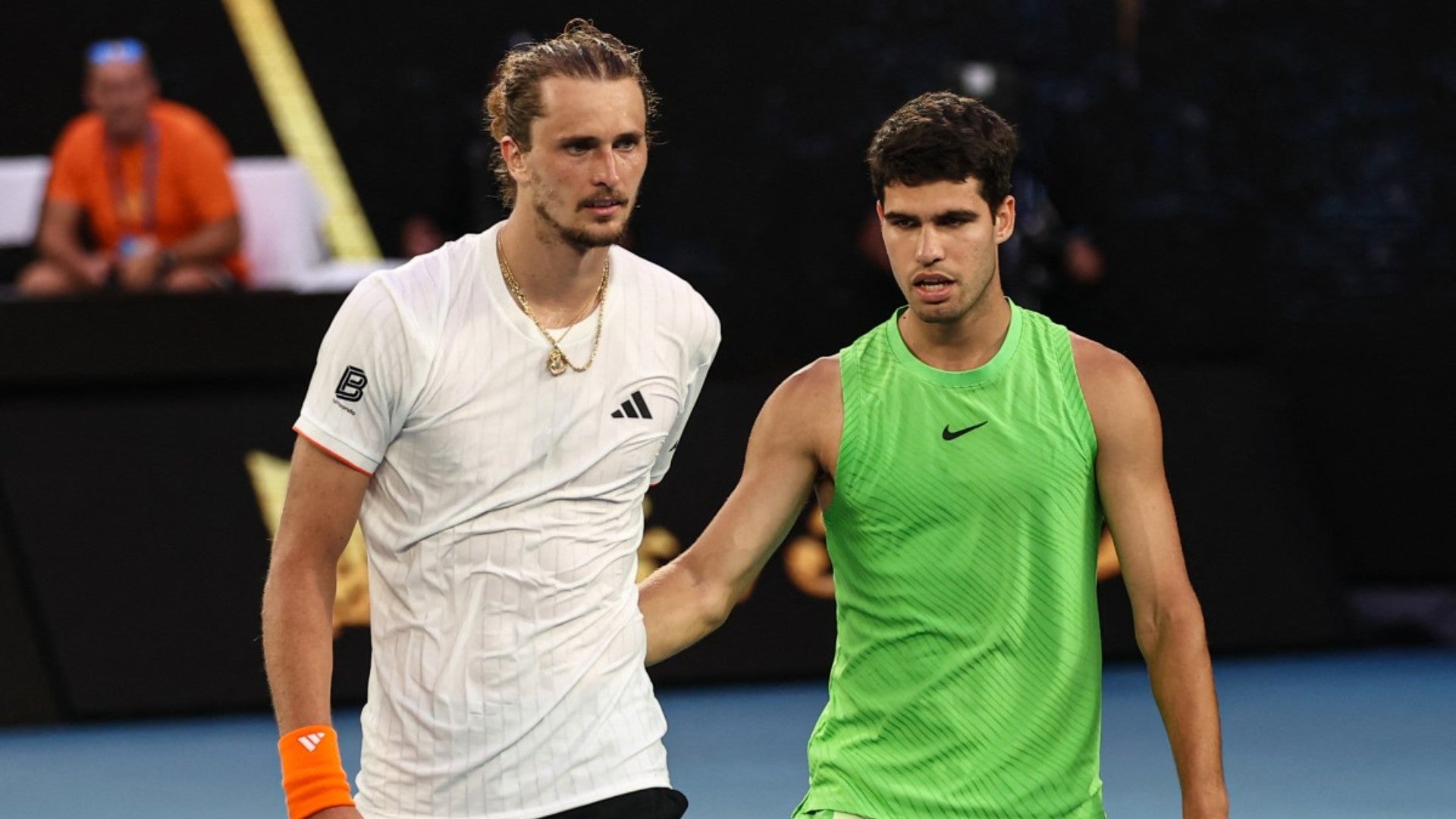 El tenista alemán Alexander Zverev y el español Carlos Alcaraz. (EFE)