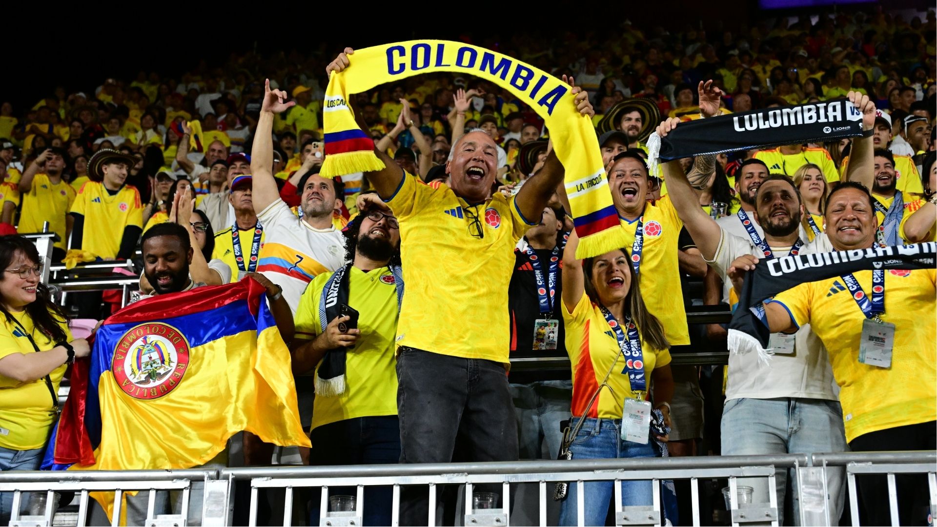 Hinchas colombianos - Foto EFE