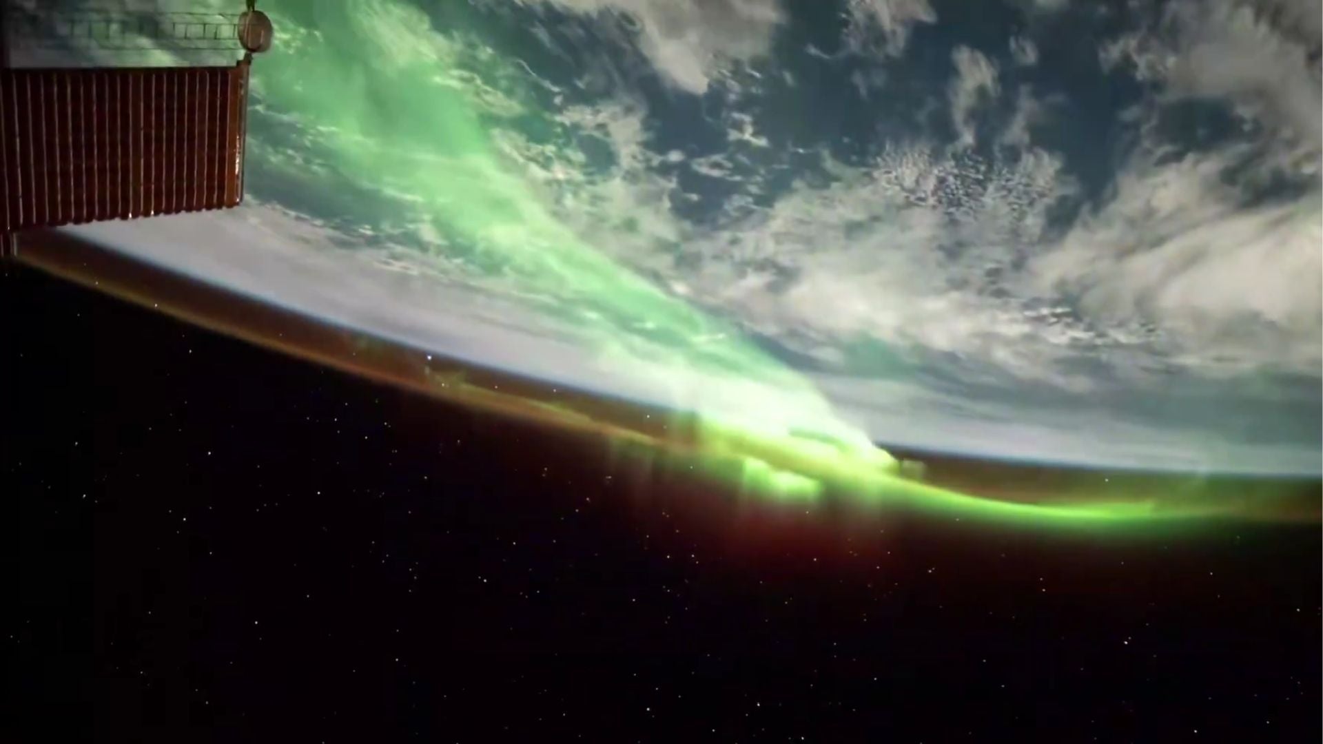 Foto captura X: @NASA_Johnson