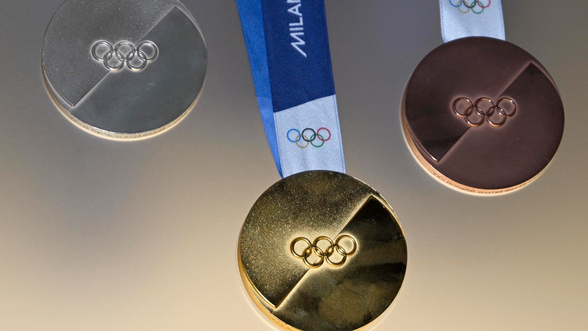 Medallas de los Juegos Olímpicos de invierno 2026 | Foto: AFP