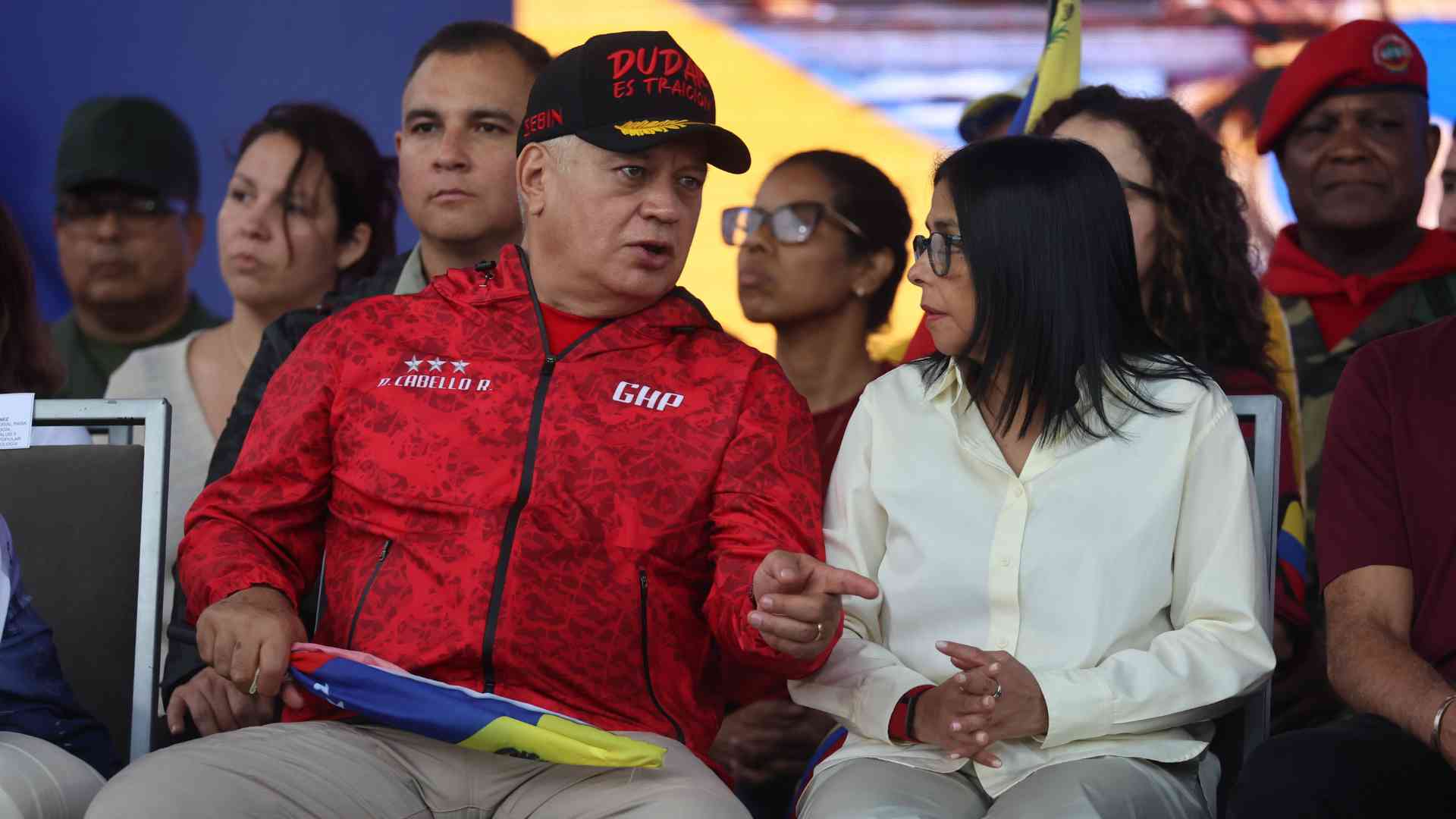 Diosdado Cabello y Delcy Rodríguez - Foto EFE