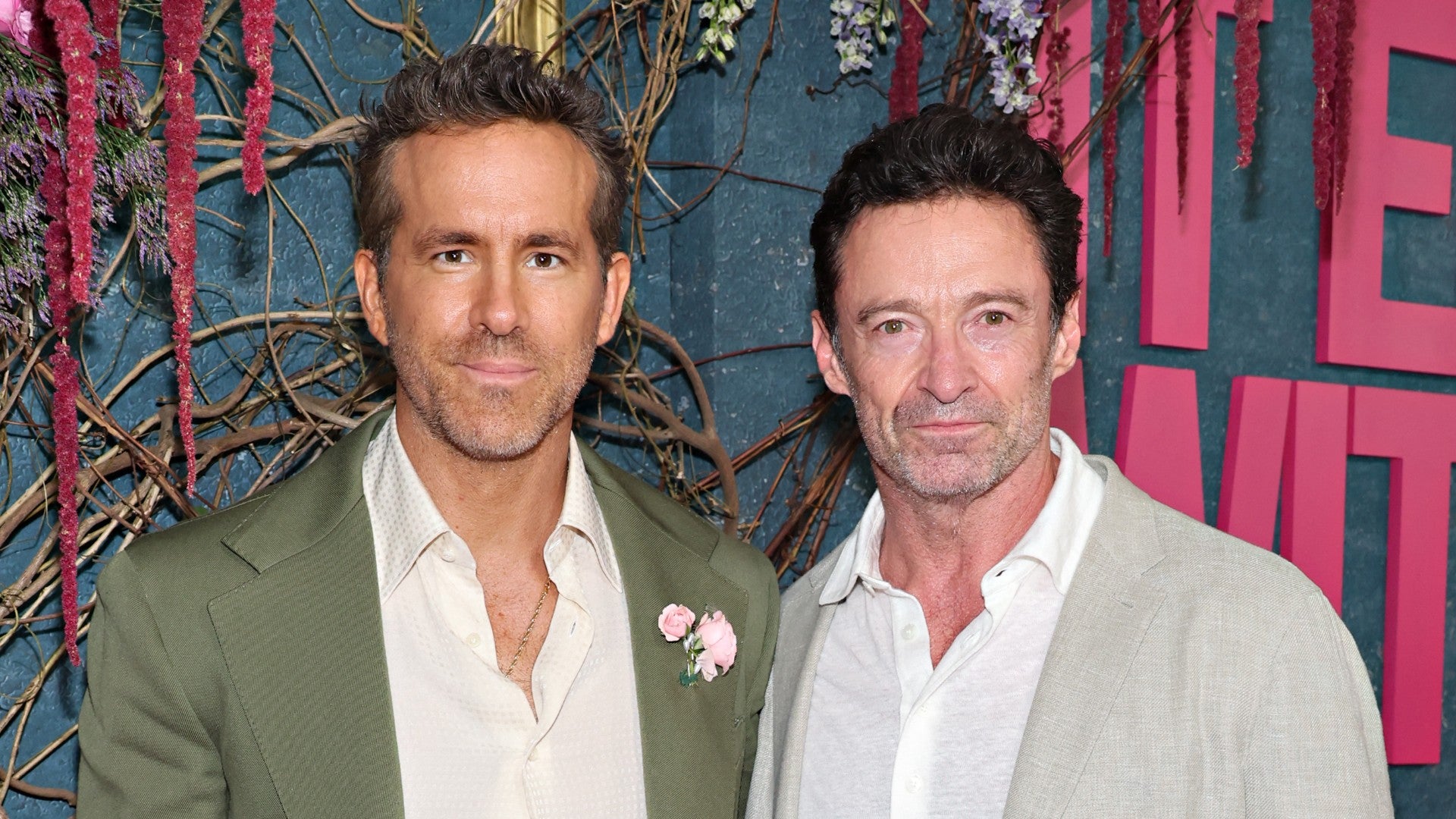 Ryan Reynolds y Hugh Jackman | Foto: AFP