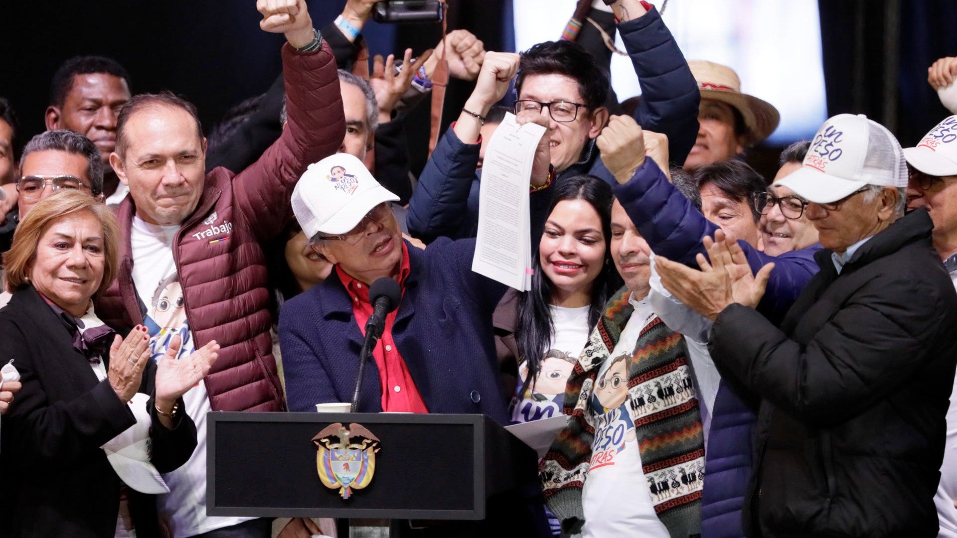 Presidente Petro presenta nuevo decreto del salario mínimo - Foto: EFE