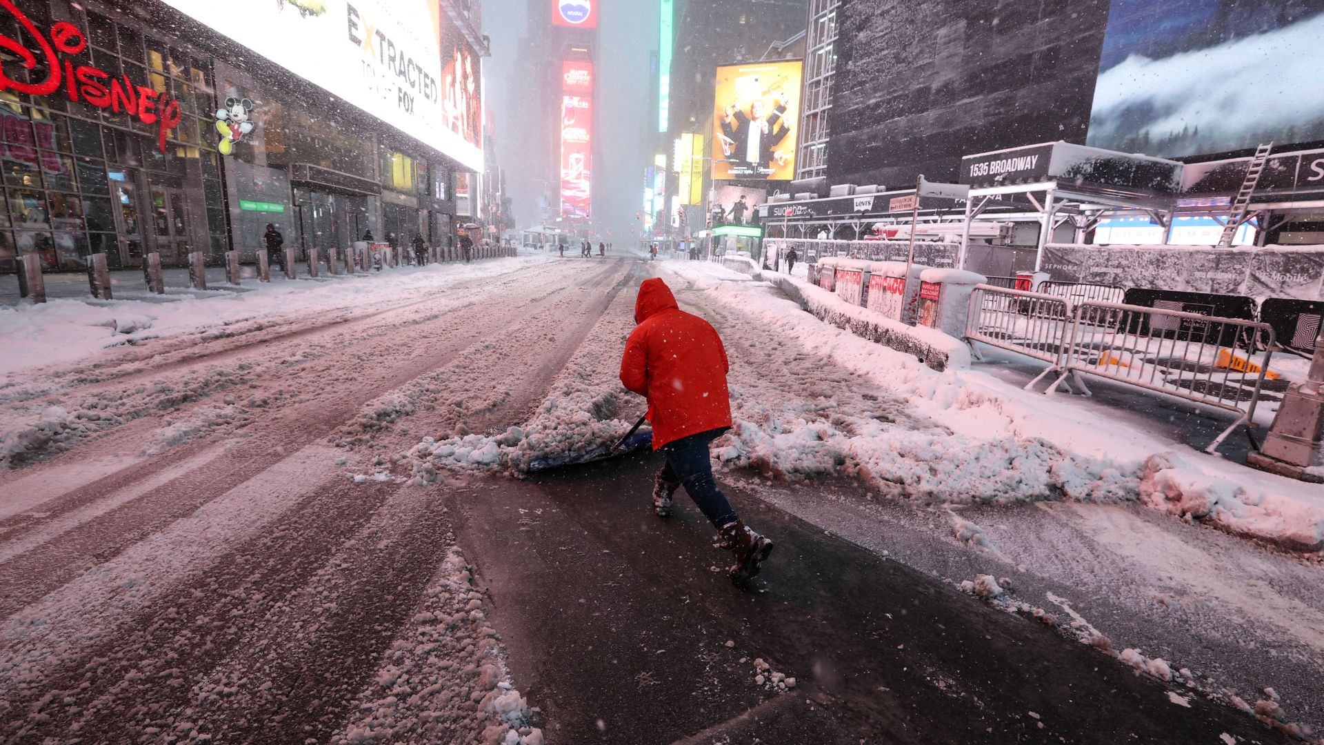 Poderosa tormenta invervanl golpea Nueva York - Foto AFP