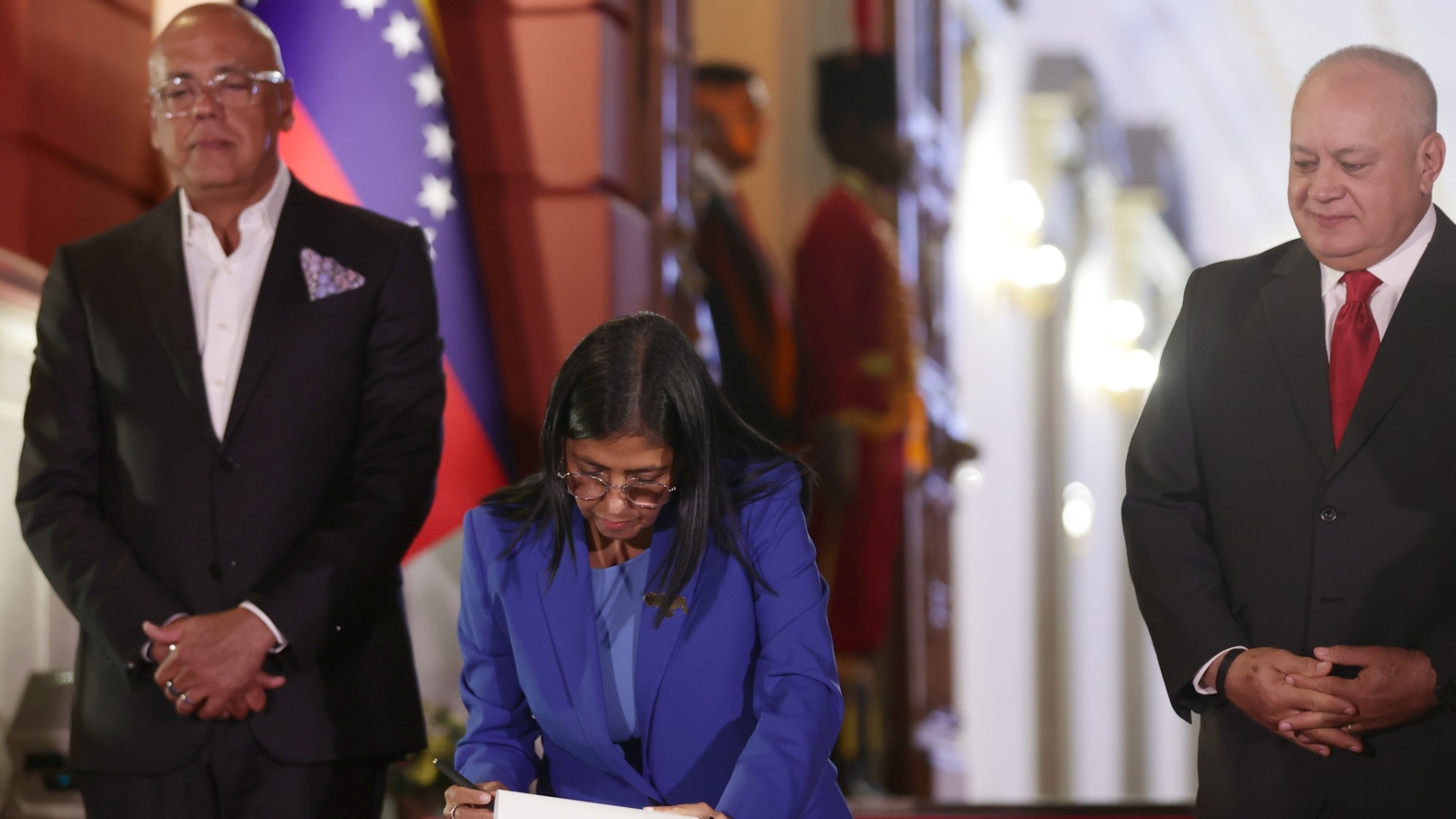 Jorge Rodríguez, Delcy Rodríguez y Diosdado Cabello, integrantes de la dictadura venezolana - Foto: EFE