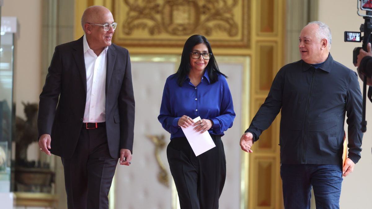Jorge Rodríguez, Delcy Rodríguez y Diosdado Cabello (EFE)
