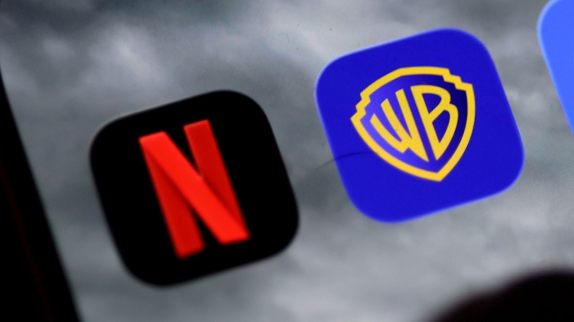 Aplicaciones de Netflix y Warner Bros. Discovery - Foto EFE