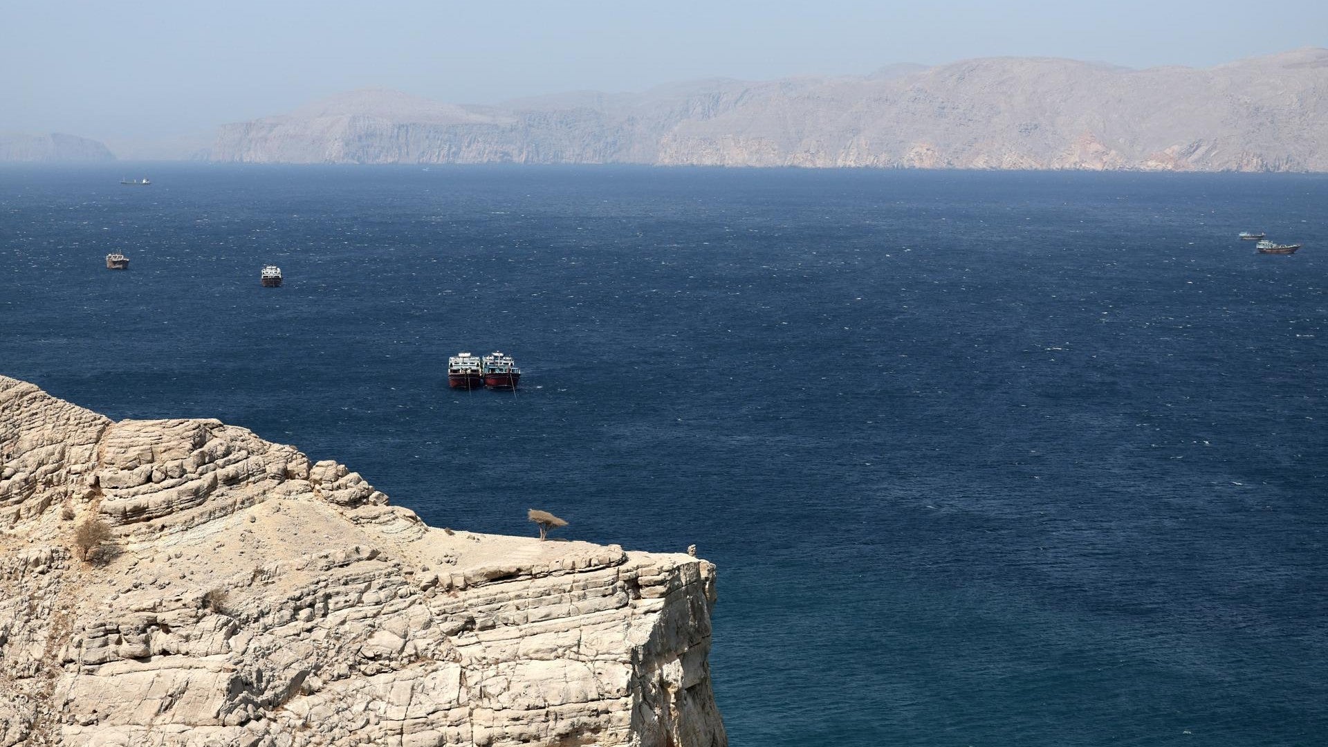 Irán cerró el estrecho de Ormuz / FOTO: EFE
