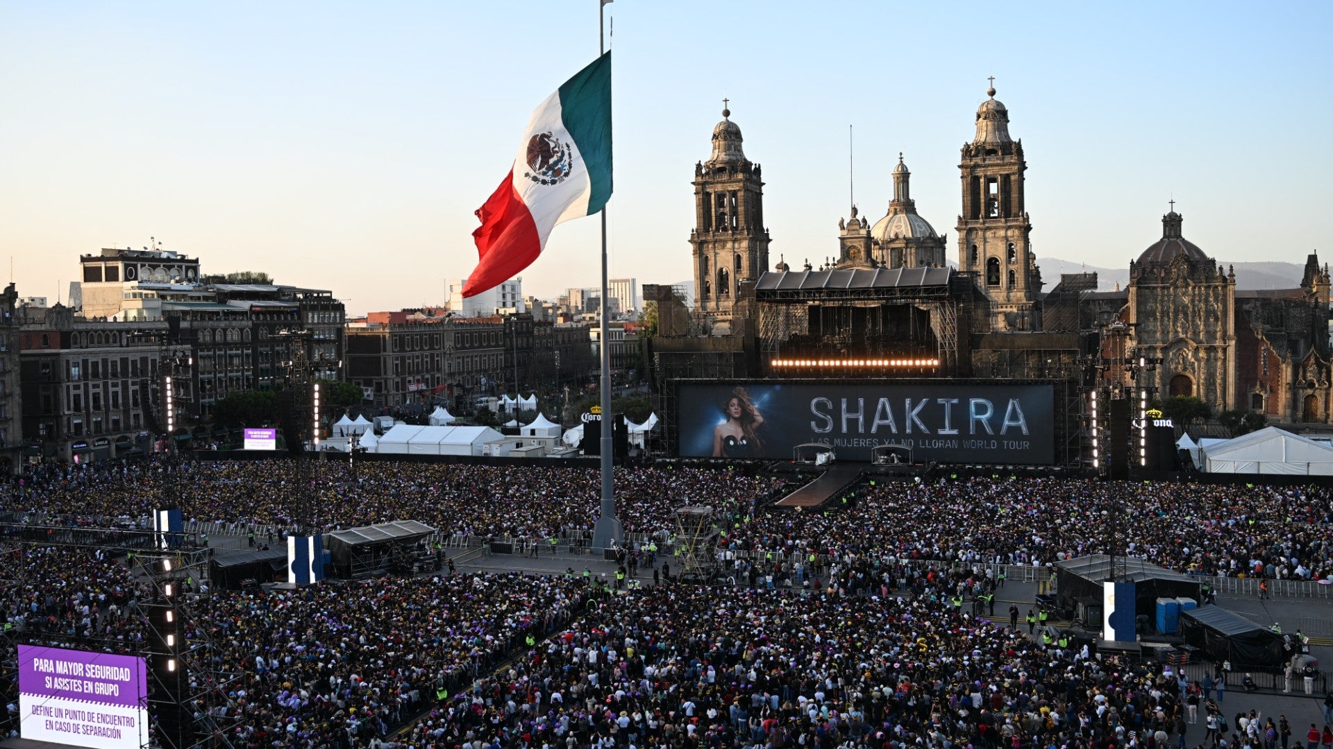 Concierto de Shakira en el Zócalo de Ciudad de México | Foto: AFP