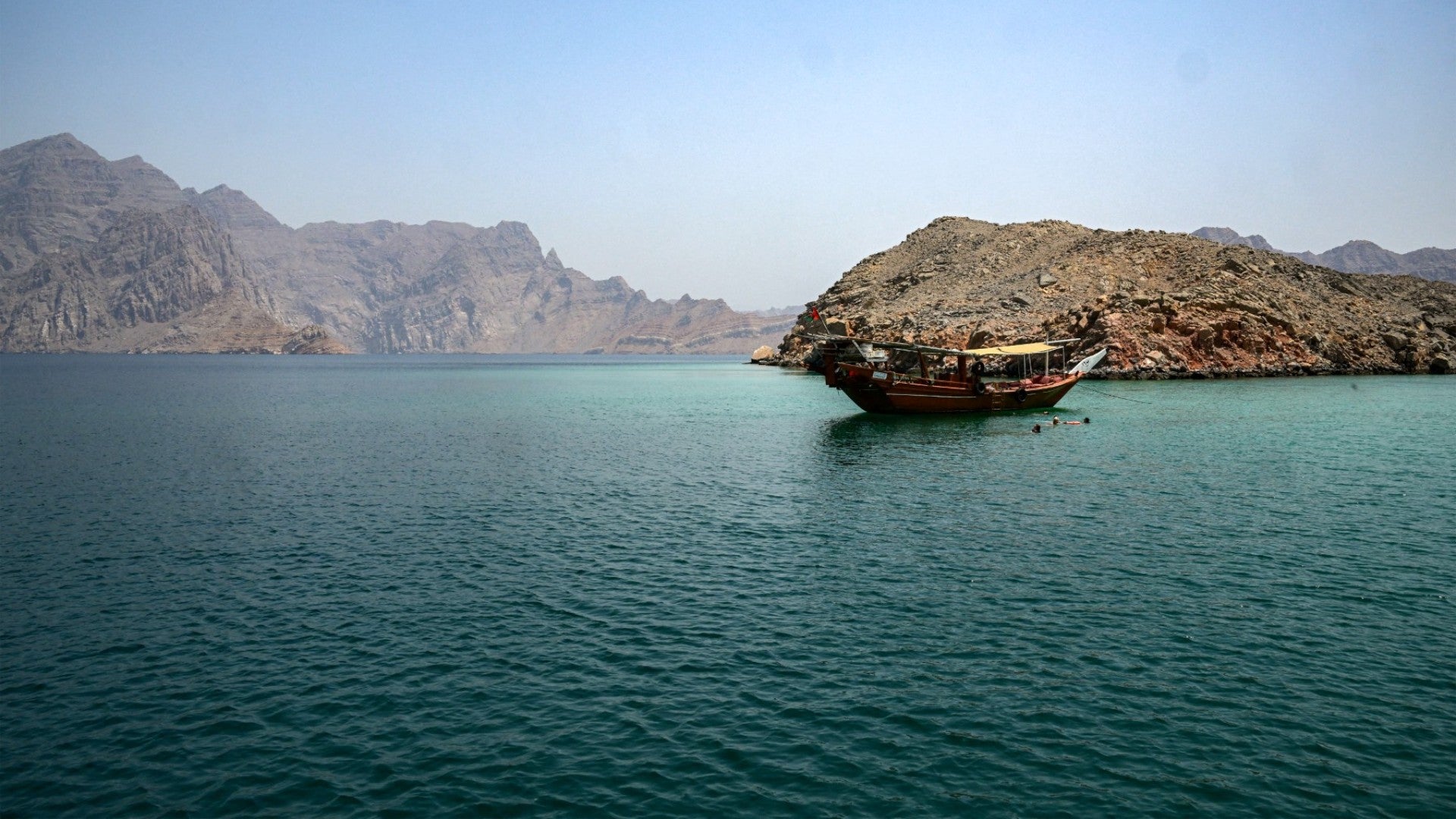 Aguas del estrecho de Ormuz. (AFP)