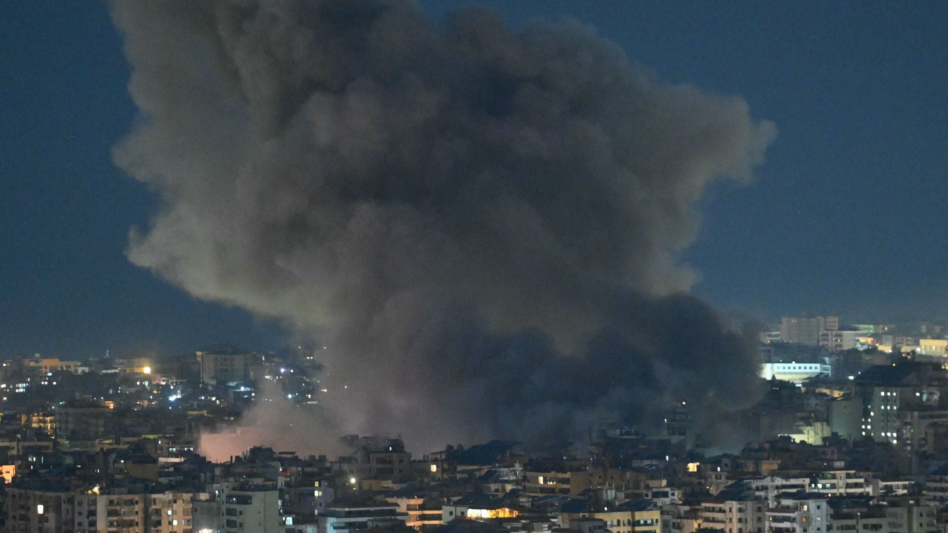 La embajada de Estados Unidos en Arabia Saudita fue impactada por dos drones aparentemente iraníes