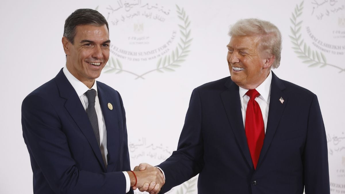 Pedro Sánchez y Donald Trump (EFE)