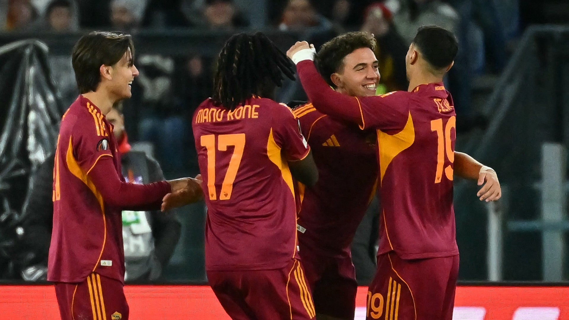 Jugadores de la Roma | Foto: AFP
