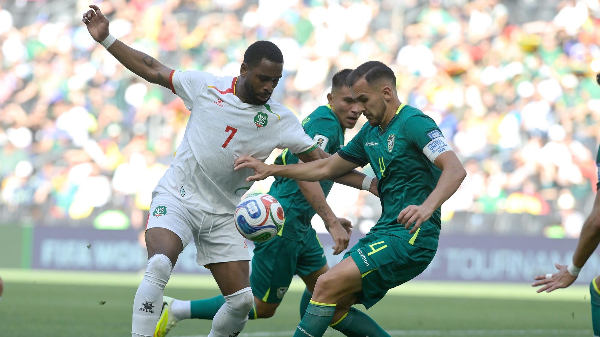 Bolivia ante Surinam en el repechaje al Mundial 2026 - Foto: EFE