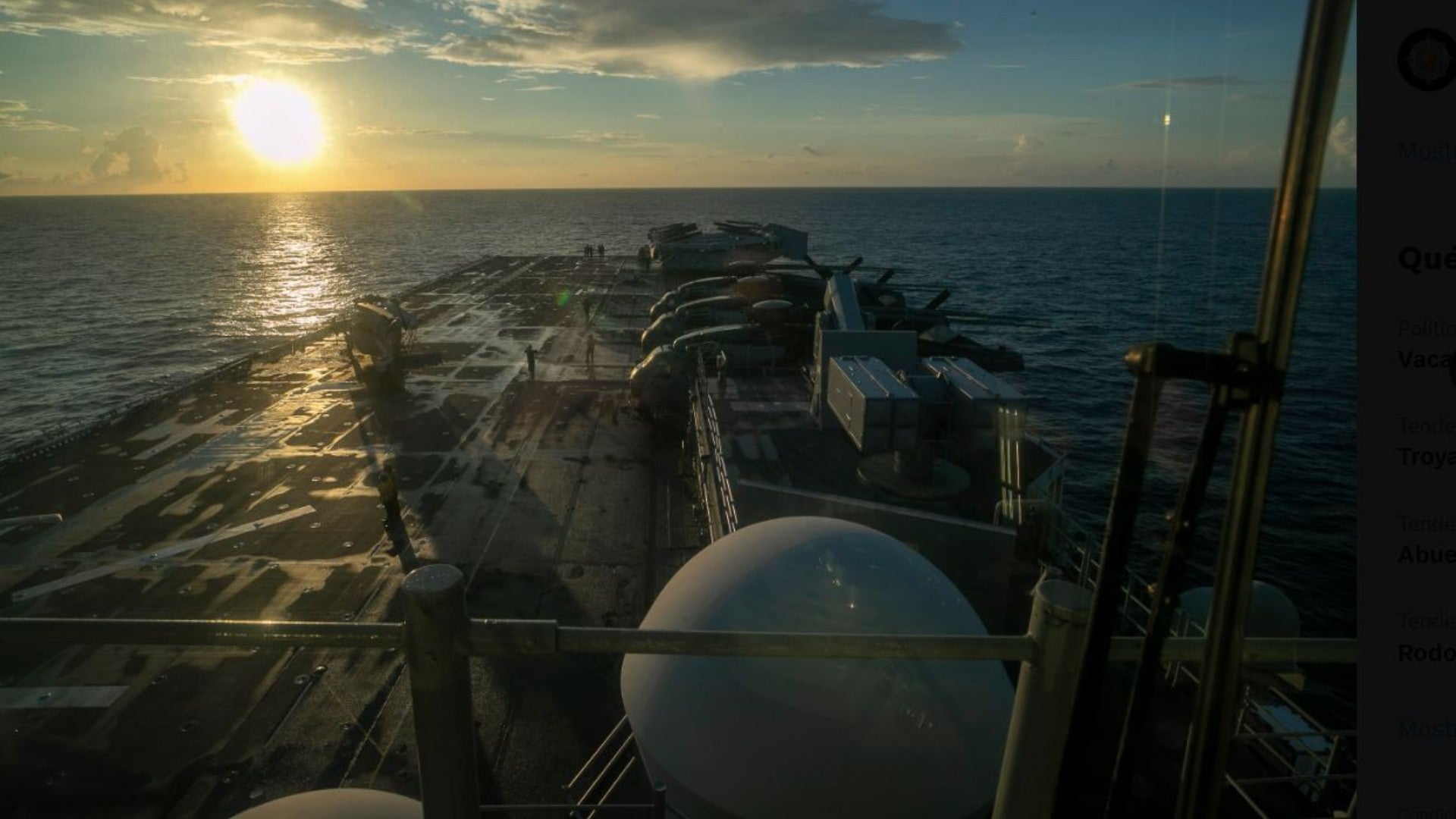 Buque Tripoli USS - Foto: EFE