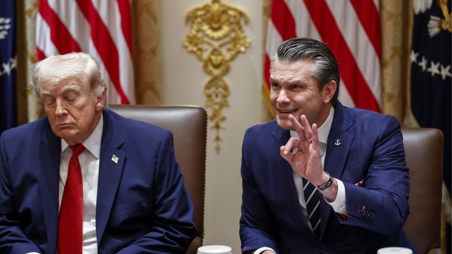 Pete Hegseth y Donald Trump - Foto EFE