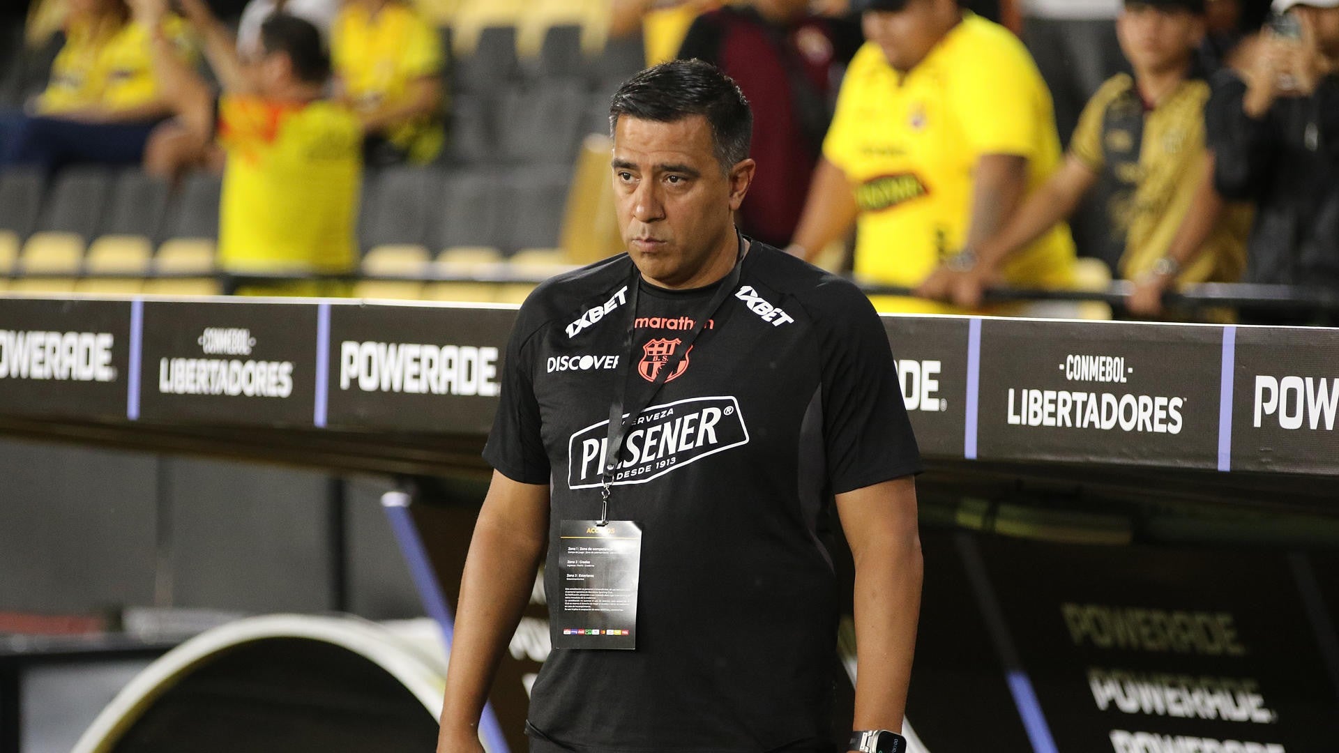 César Farías, entrenador venezolano - Foto: EFE