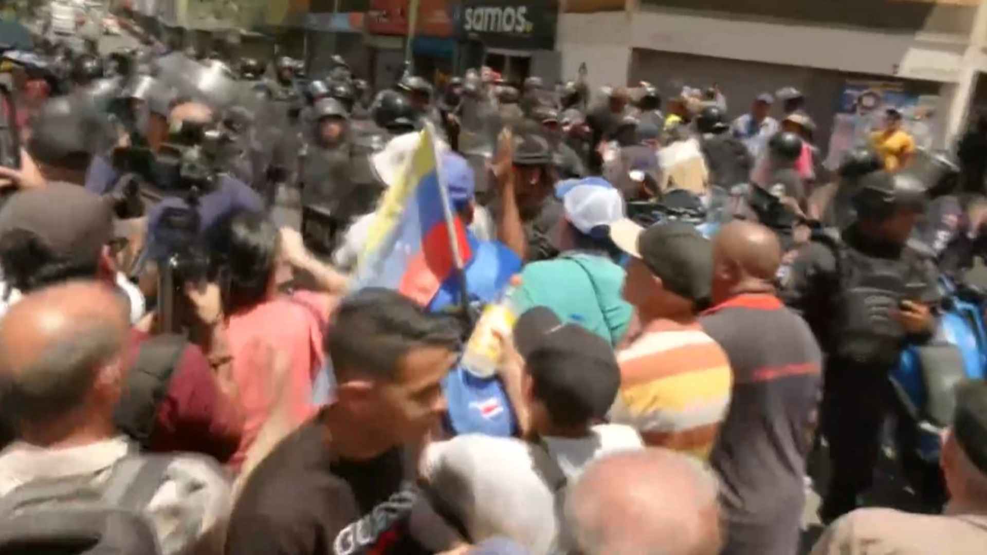 Altercados en marchas en Caracas, Venezuela